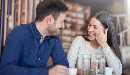 ترفندهای زیرکانه برای شناخت بیشتر در دوران نامزدی