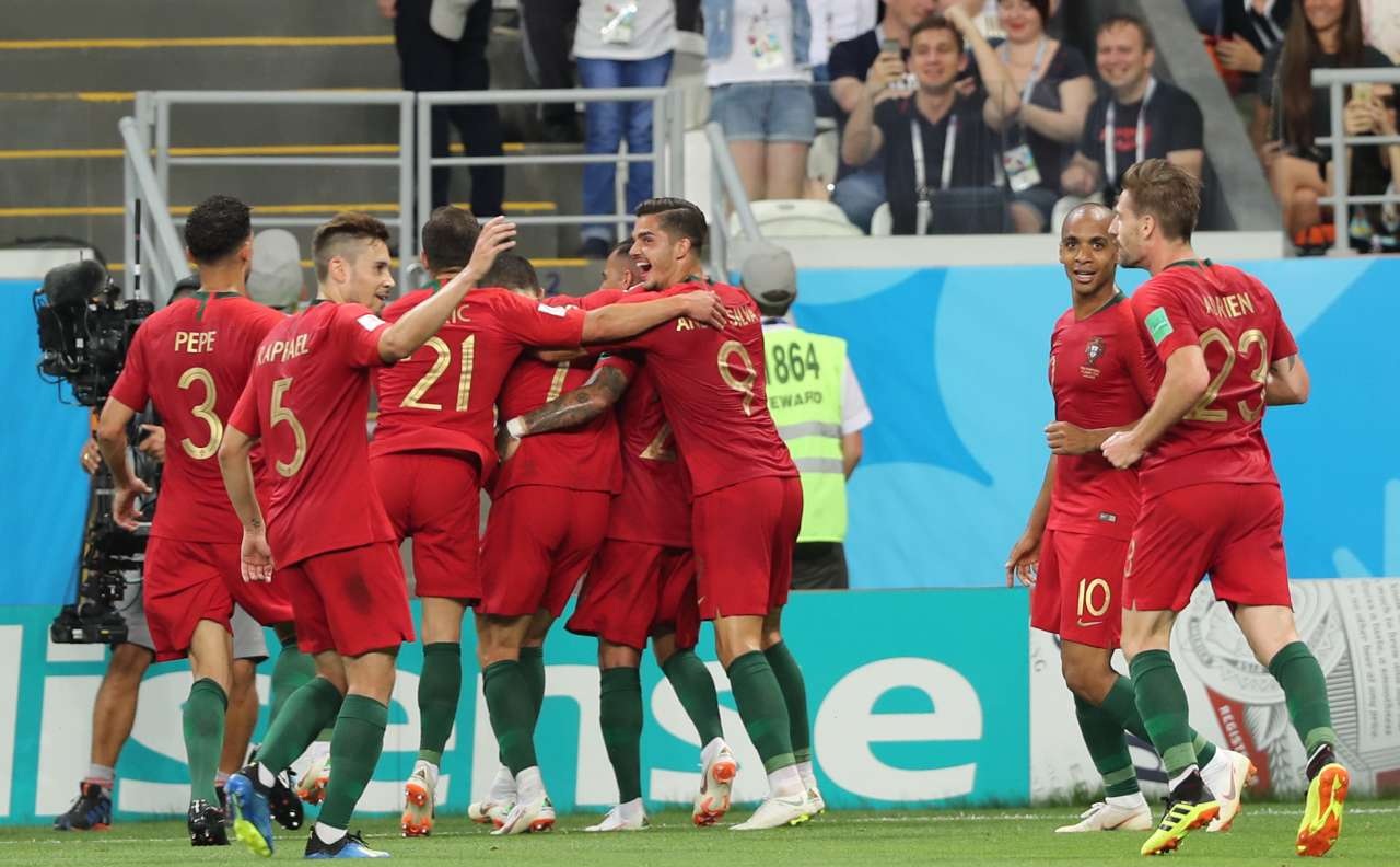 گل پرتغال به تیم ملی ایران در دقیقه ۴۵ 