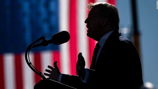 ترامپ دموکرات‌ها را به تلاش برای سرقت انتخابات متهم کرد