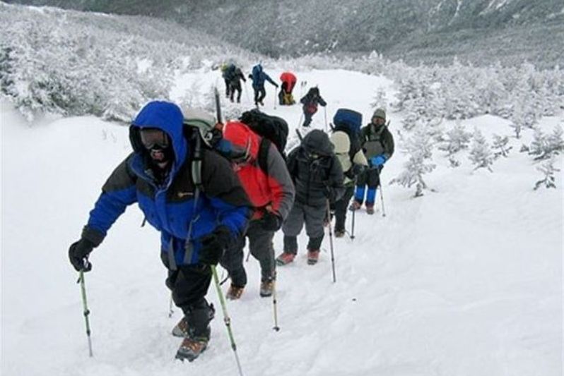 27 کوهنورد در توچال تهران نجات یافتند