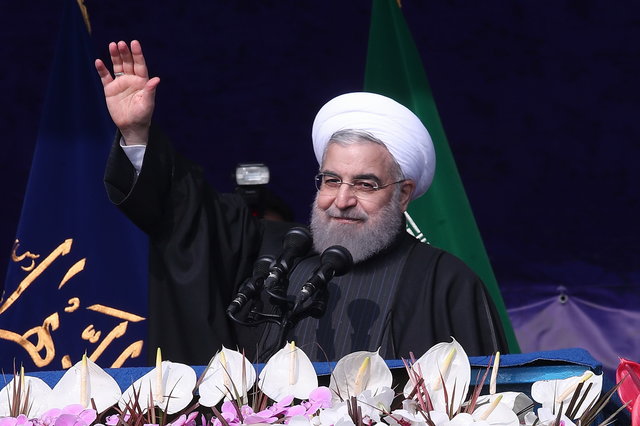 روحانی: برای توسعه ایران و اشتغال جوانان تلاش می‌کنیم