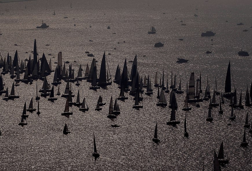 بزرگترین مسابقه قایقرانی در جهان +عکس