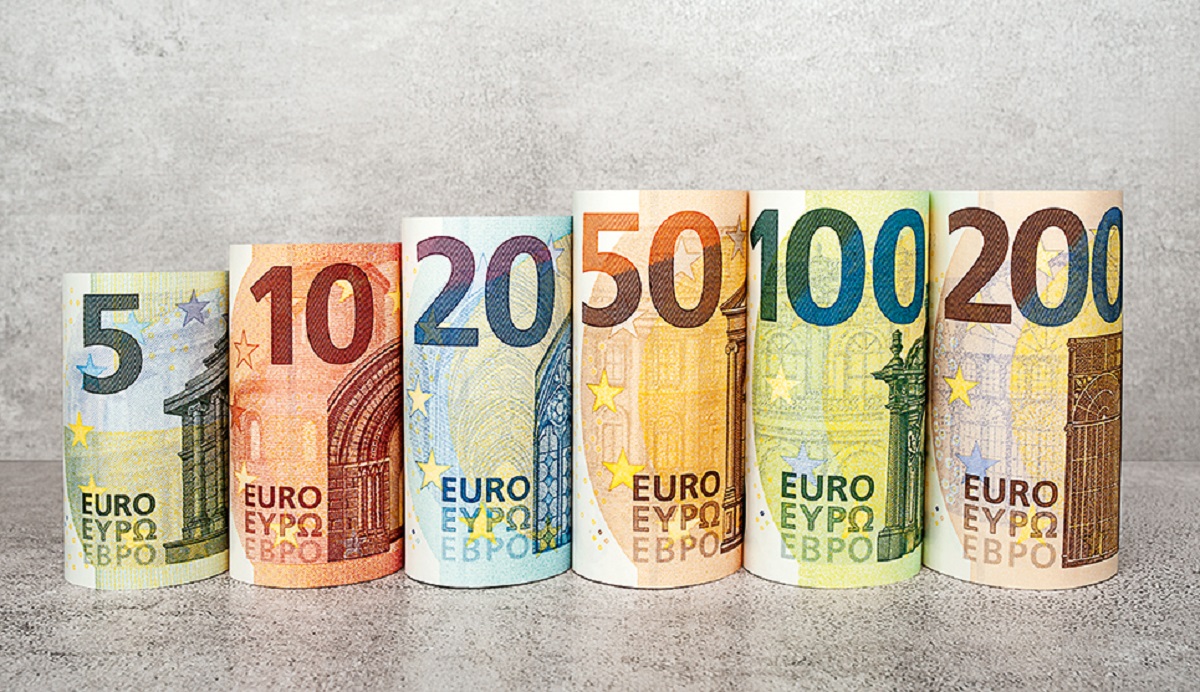 ۹درصد؛ کاهش ارزش یورو