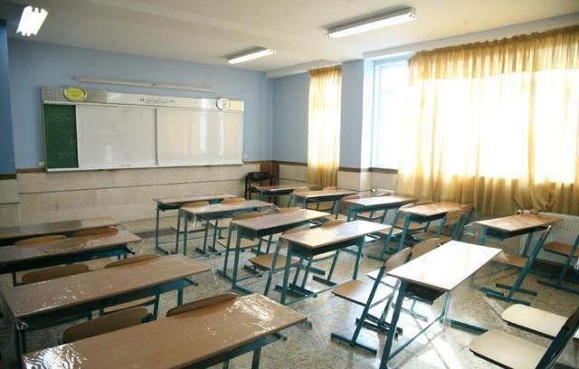 تحصیل ۲۰۰هزار دانش‌آموز تهرانی در مدارس غیردولتی و خیّرساز