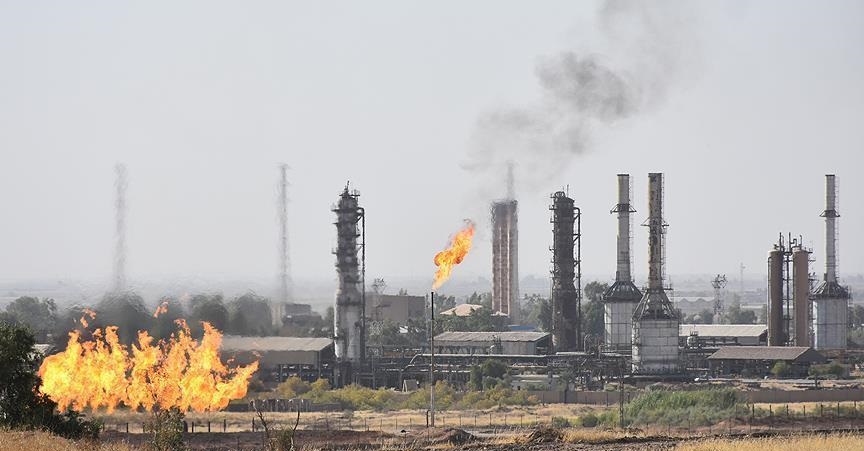 صادرات نفت ایران کاهش نیافته است