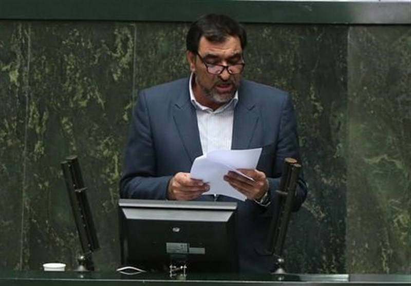 تخلفات سازمان خصوصی‌سازی در صحن علنی مجلس رونمایی شد