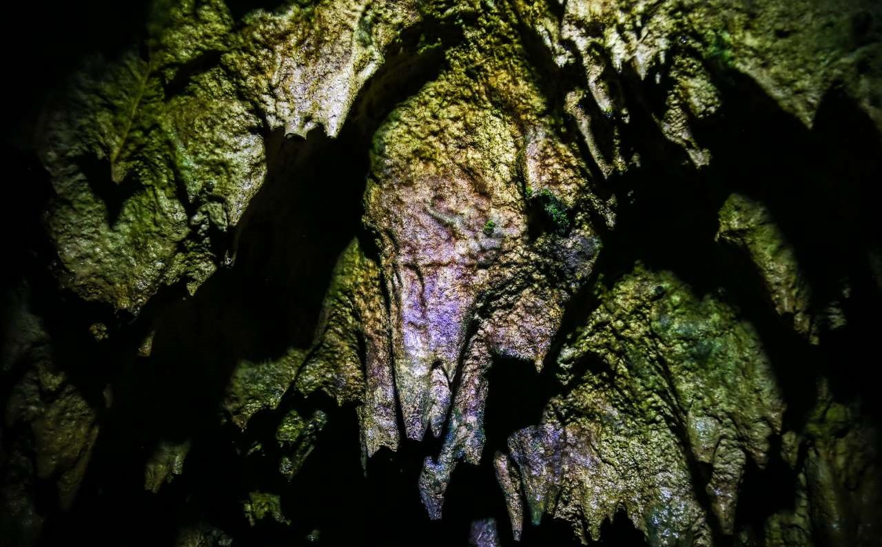 غار قوری قلایا قوری قلعه در کرمانشاه +عکس