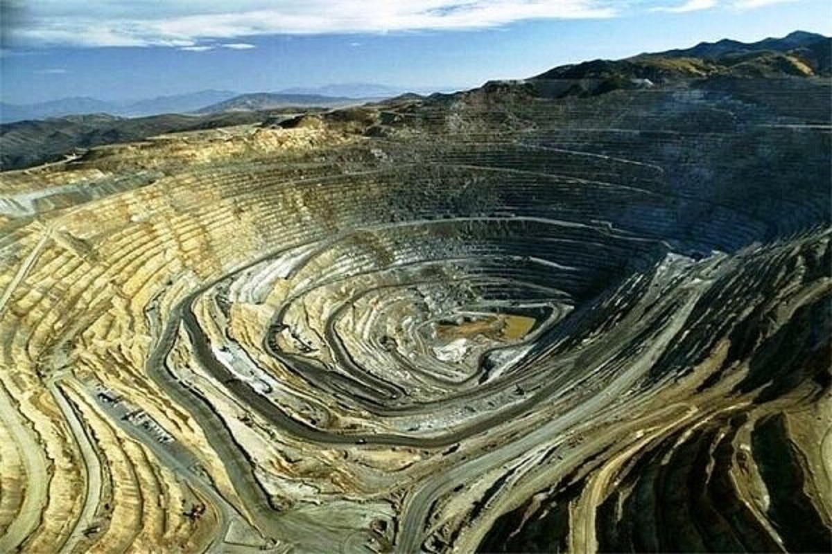 نماینده مجلس خواستار فعال‌سازی پهنه‌های معدنی در راور شد