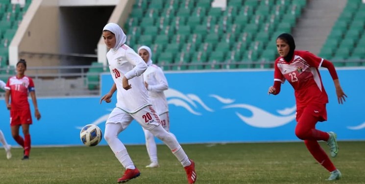 ادعای رسانه اردنی: حضور غیرقانونی یک بازیکن در تیم ملی فوتبال بانوان ایران