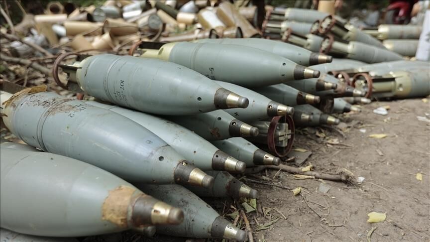 اتحادیه اروپا وعده تحویل یک میلیون گلوله توپخانه را به اوکراین داد