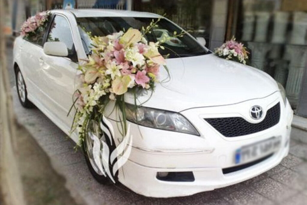 هزینه نجومی گل آرایی ماشین عروس!