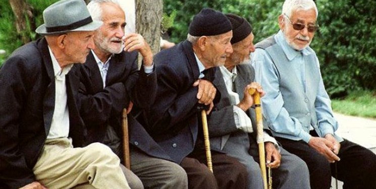 میانگین سنی جمعیت ایران ۱۰ سال افزایش یافته است