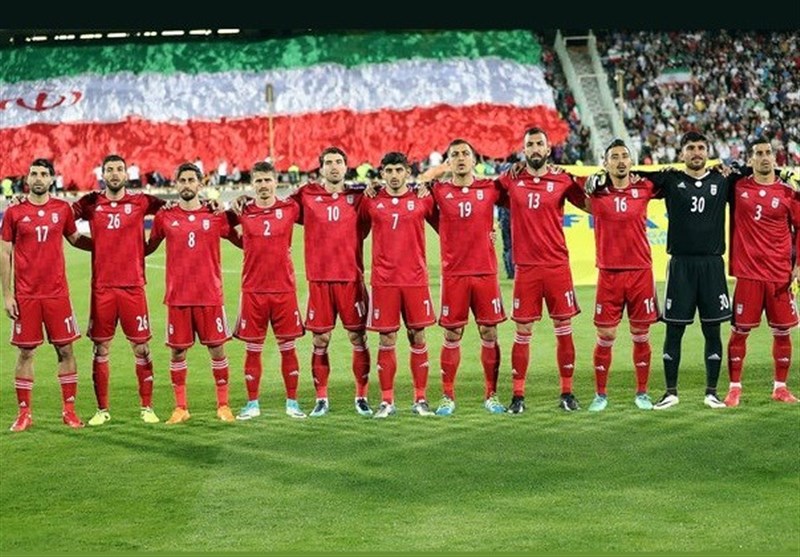 ایران مقابل اسپانیا قرمز می‌پوشد