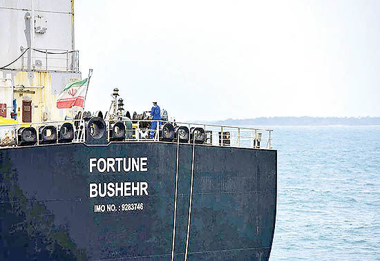 نقش ایران در عقب‌ نشینی نفت