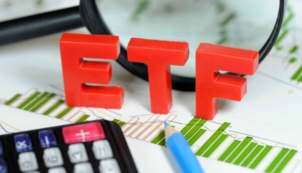 ETF بعدی شامل سهام کدام شرکت‌ها است؟