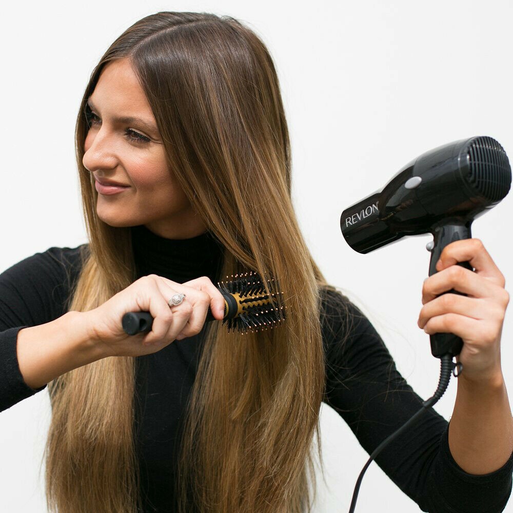 آیا می دانستید برای خشک کردن موی سر استفاده از سشوار نسبت به هوادهی آسیب کمتری می رساند؟