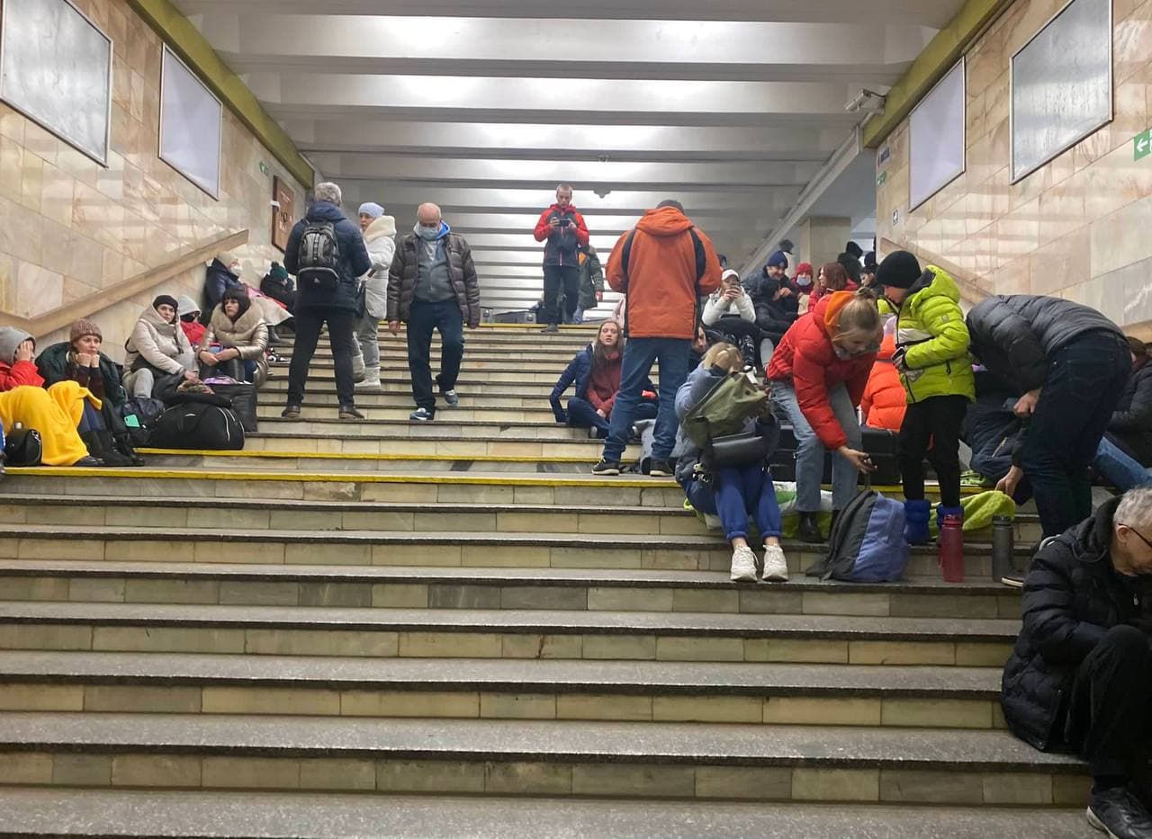 مردم خارکیف در مترو