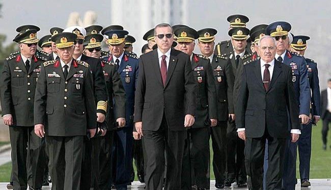 نیروهای ارتش ترکیه به قطر اعزام می‌شوند +تکمیلی