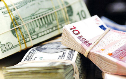 کاهش قیمت ارز در صرافی‌ها 