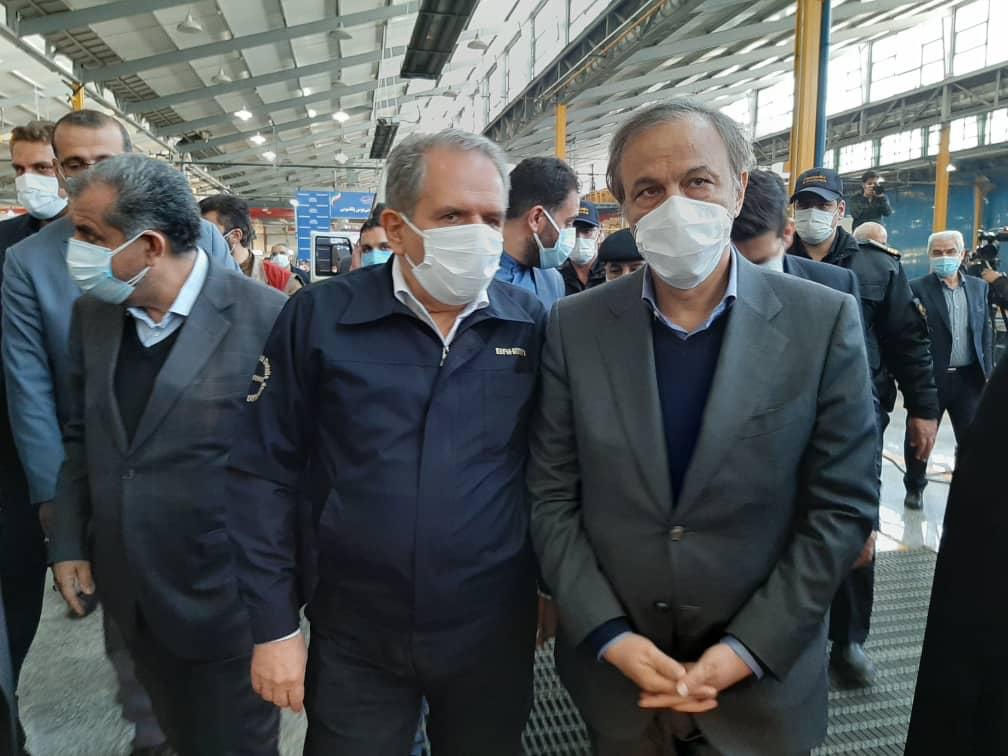 کامیونت ایرانی شیلر ۸تن رونمایی و خط تولید انبوه مینی‌بوس پگاسوس افتتاح شد
