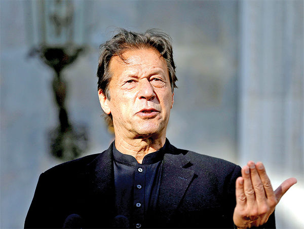 عمران خان برگزاری انتخابات فوری در پاکستان را خواست
