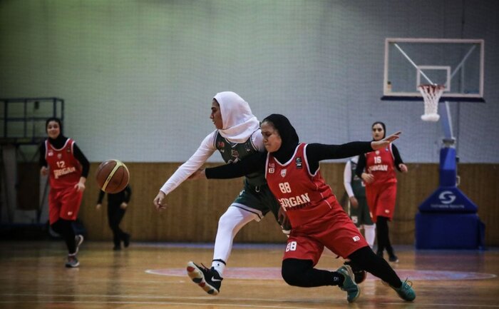 لیگ برتر بسکتبال زنان؛ بهمن و گرگان همچنان روی نوار پیروزی