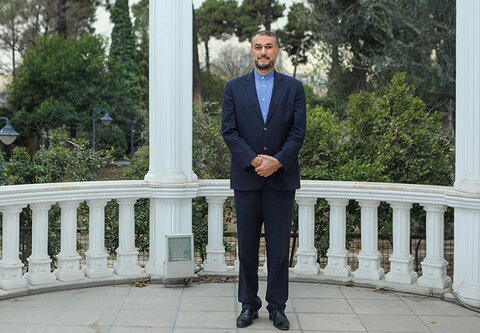 حضور وزیر خارجه در بیمارستان شهدای تجریش + فیلم 