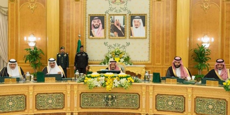 وزیر ضدایرانی عربستان برکنار شد