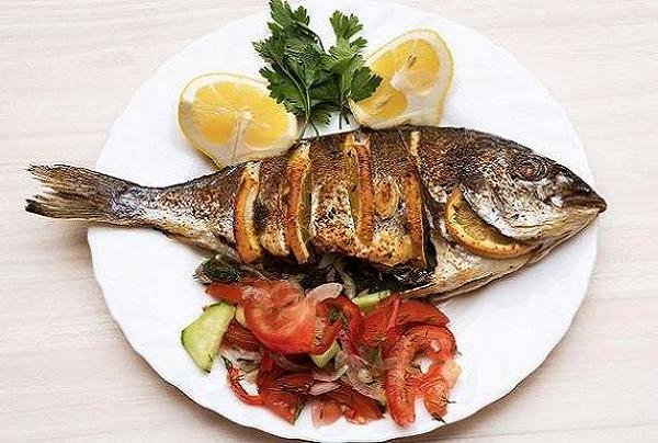 با مصرف ماهی از بروز بیماری قلبی پیشگیری کنید