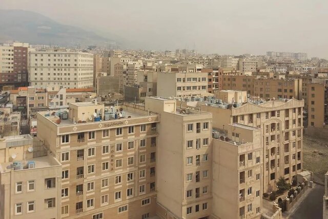 آپارتمان های قدیمی ساز شرق تهران چند؟

