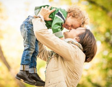 چگونه یک مادر شاد و خوشبخت باشید؟