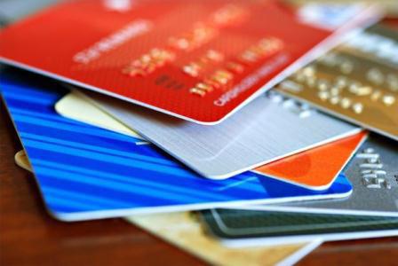 بسترهای مبادلات پولی، امن‌تر می‌شود/ اولین گام برای ارتقاء سطح امنیتی کارت‌های بانکی برداشته شد