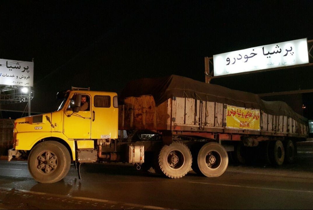پرشیا خودرو با ارسال کانکس‌های مجهز به غرب کشور، به یاری زلزله‌زدگان شتافت
