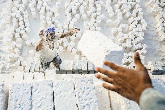 کارگران معدن در عکس روز نشنال جئوگرافیک +عکس