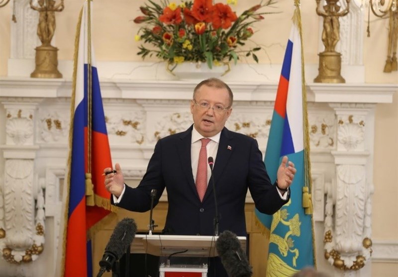 مسکو و لندن برسر بازگشت کارکنان سفارت‌های متبوع خود توافق کردند
