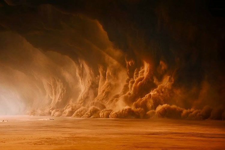 طوفان آخرالزمانی در پایتخت عربستان! + فیلم