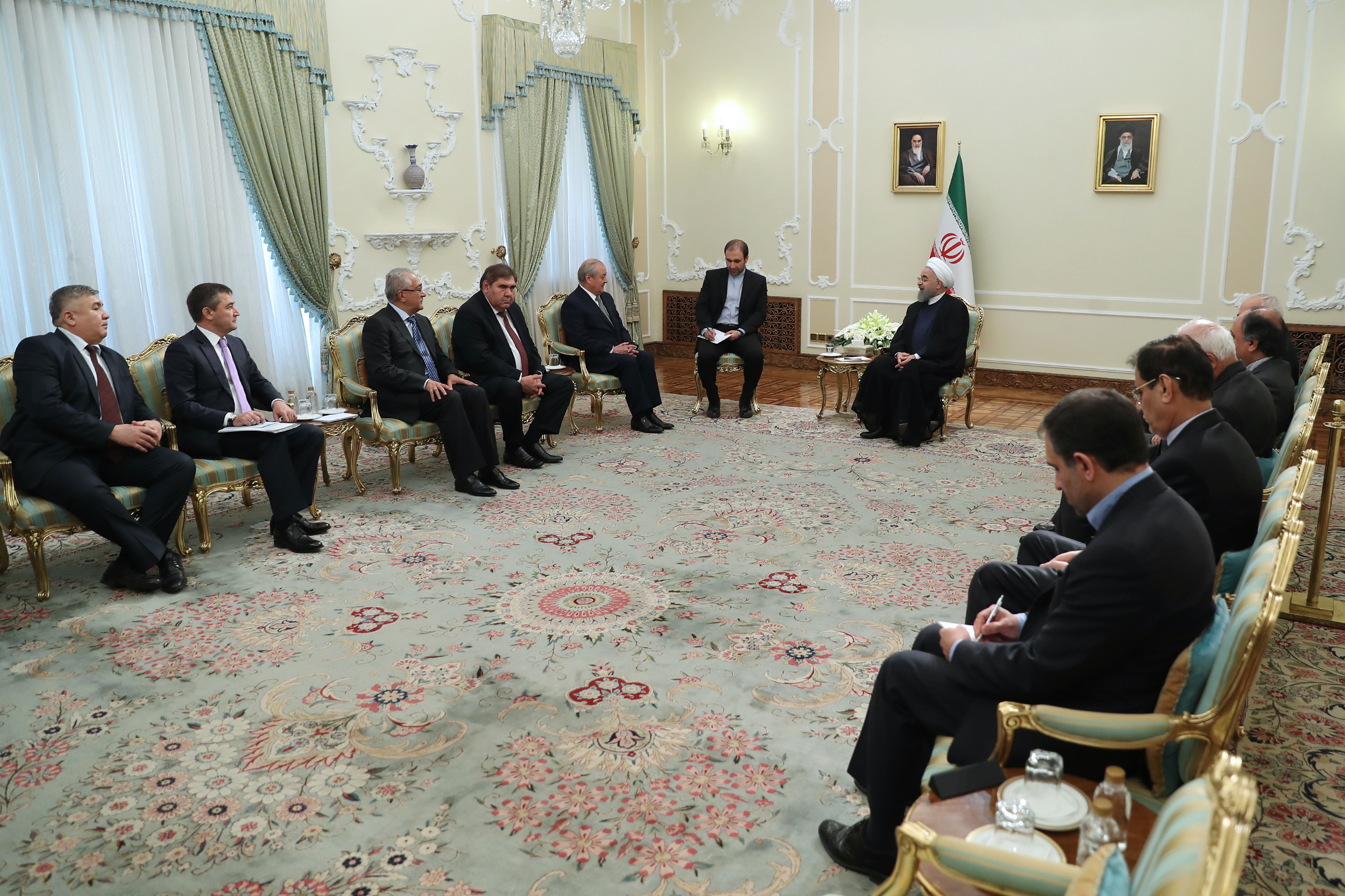 استقبال ایران از توسعه و تعمیق روابط دوجانبه، منطقه‎ای و بین‌المللی با ازبکستان/ تأکید بر گسترش همکاری‌های چندجانبه‌ ترانزیتی و روابط بانکی
