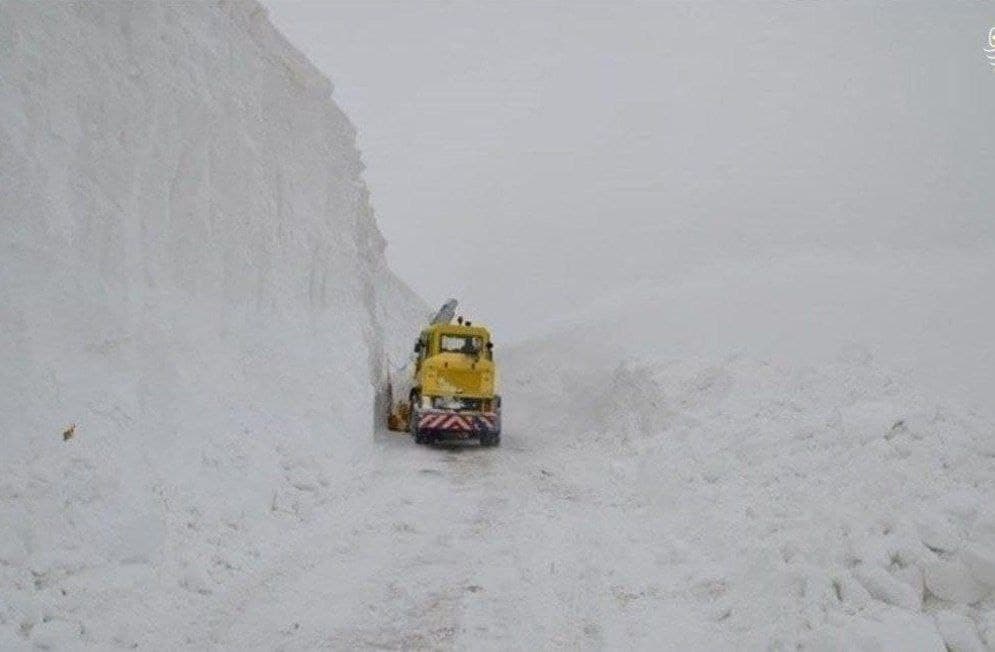 ارتفاع برف در کردستان به ۱۰متر رسید