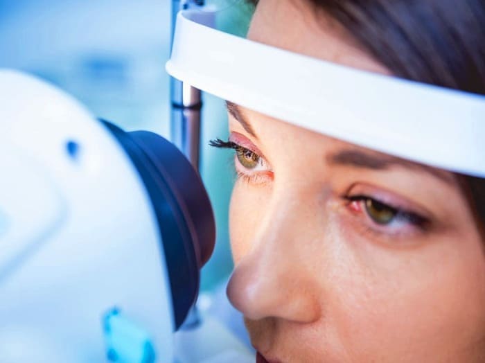 کیست یا پاپیلوم چشمی، چیست و چگونه درمان می شود؟