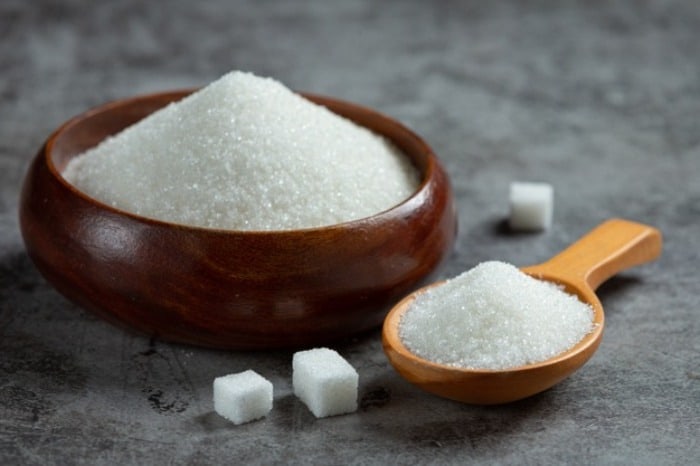 ۴۵هزار تن شکر آماده توزیع در بازار است