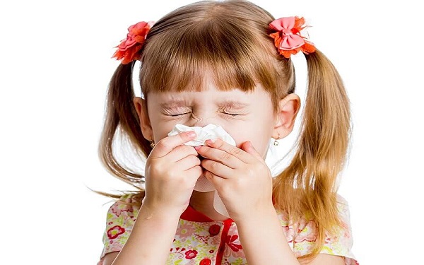 رفع گرفتگی بینی نوزادان با چند روش ساده خانگی