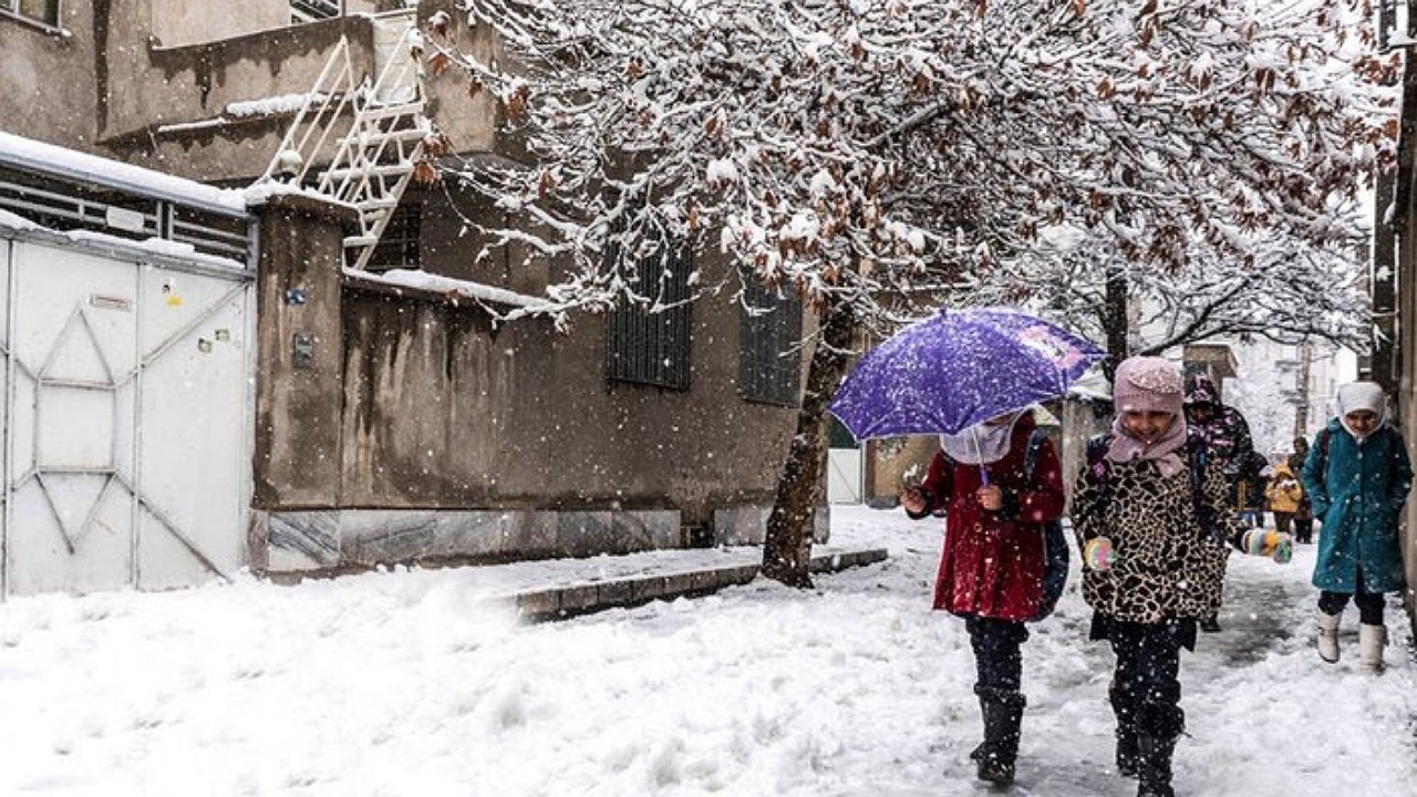 بارش برف و باران تا چه زمانی در تهران ادامه دارد؟