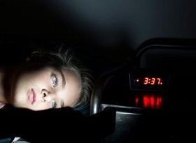 زنان اختلال خواب را جدی بگیرند