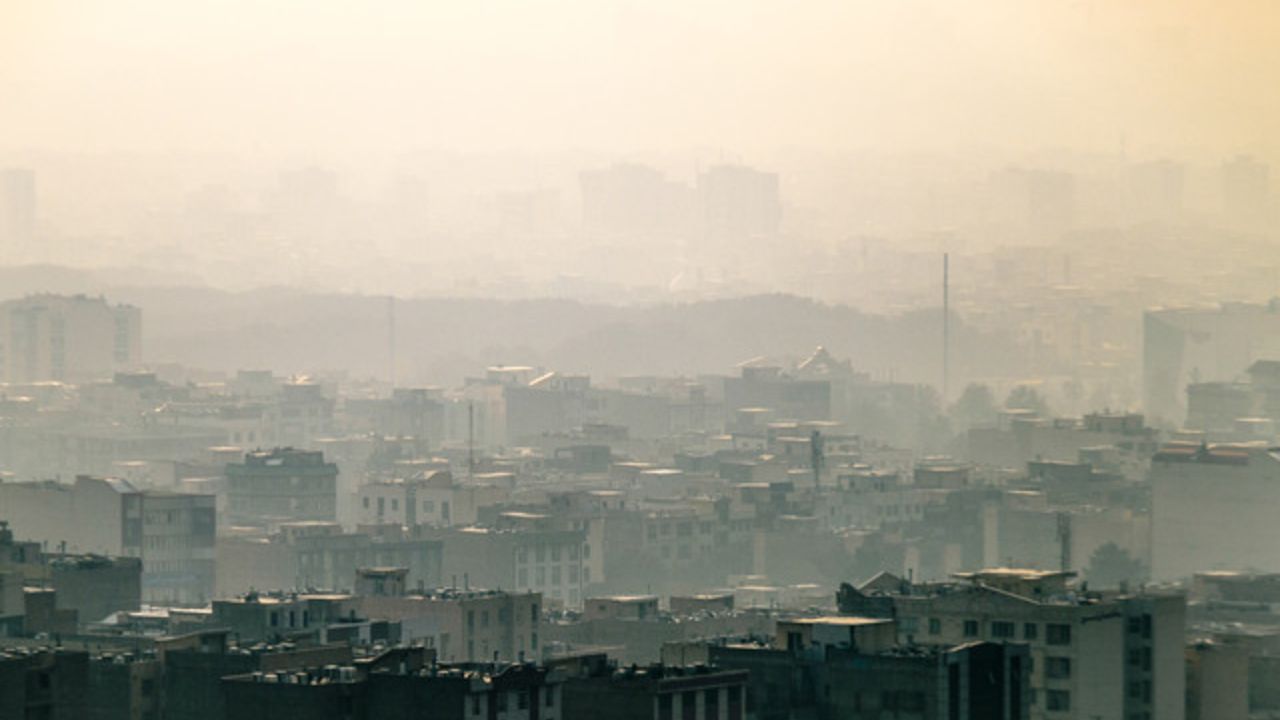 زور کرونا به آلودگی هوای تهران نرسید