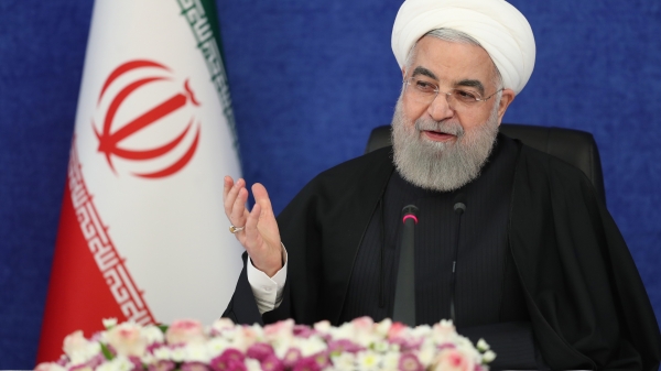 روحانی: رشد اقتصادی را از منفی به مثبت تبدیل کردیم