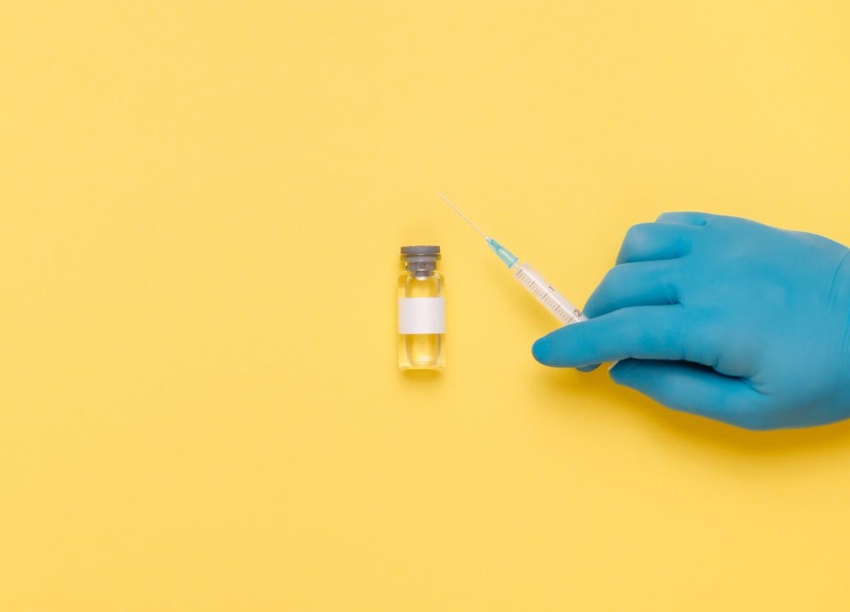 احتمال تداخل واکسن کرونا با تزریق‌ های زیبایی چقدر است؟