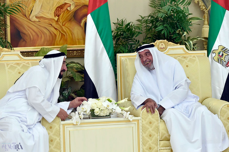 حاکم امارات  پس از ۳ سال در رسانه‌ها ظاهر شد +عکس