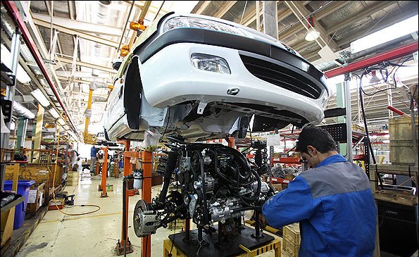 وزیر صنعت: آمار تولید روزانه خودرو افزایشی شد