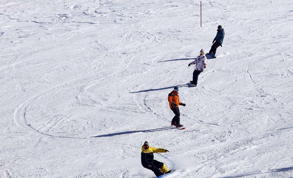 نجات ۷ کوهنورد گرفتار در برف و کولاک ارتفاعات دنا