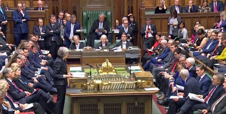 ملکه انگلیس درخواست جانسون برای تعلیق پارلمان را تأیید کرد